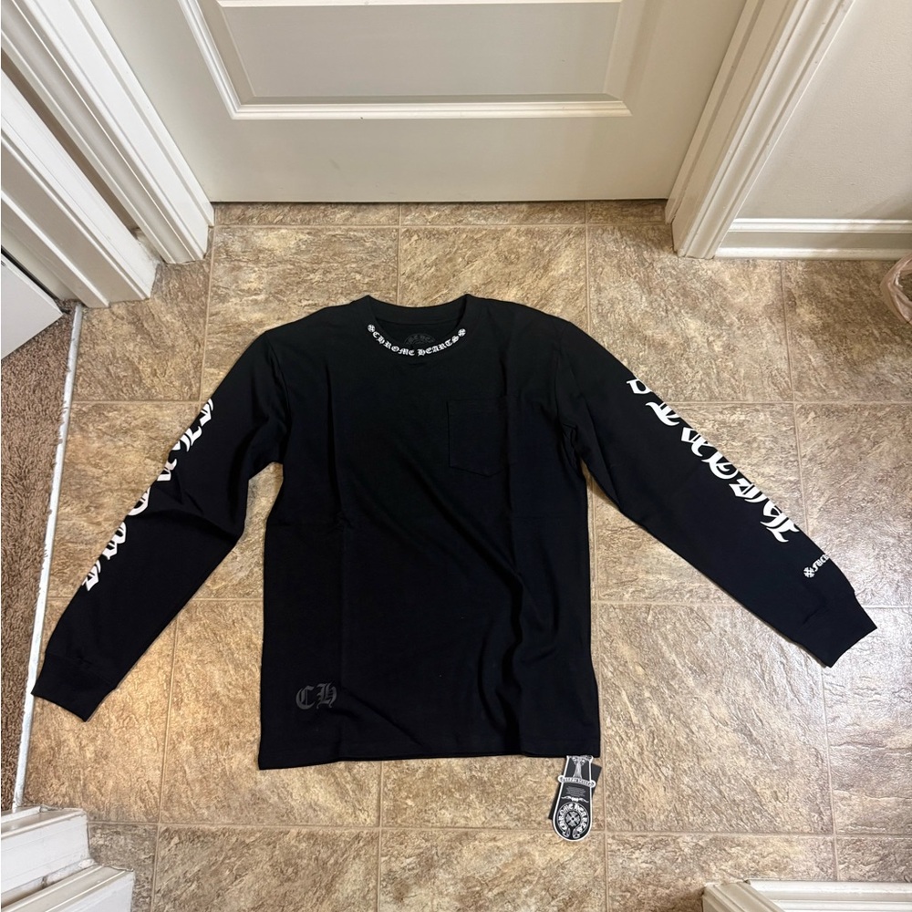 CH black long sleeve with white accents
